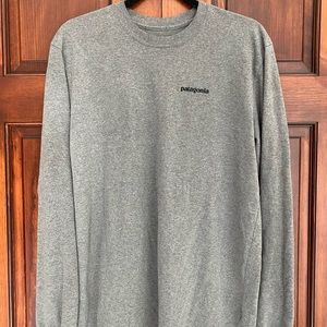 Patagonia medium graphic long sleeve t-shirt